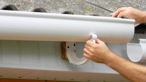 surrey gutter cleaning